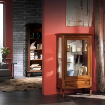 Mueble de salón nuevo de madera maciza con vitrina de cristal.
