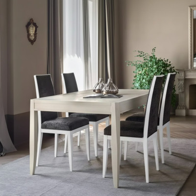Modernes Set de comedor, mesa grupo clásico de sillas 4x sillas 5 piezas. Conjunto de asientos