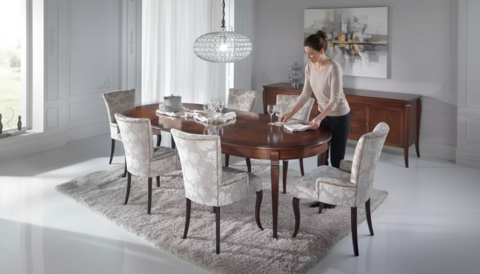 Diseño de comedor conjunto de 5 piezas. Grupo de sillas de muebles, mesa y 4 sillas.