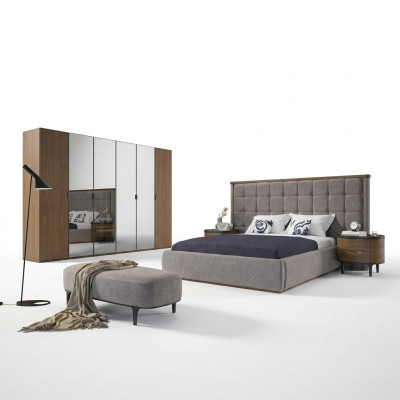 Dormitorio de lujo Set 4 piezas Cama 2 mesitas de noche Banco de diseño Muebles modernos