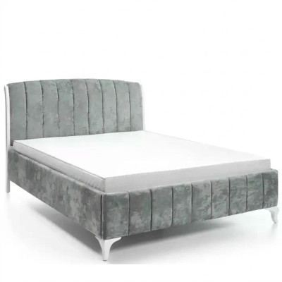 Dormitorio de lujo con cama doble gris, camas de madera, estructura de cama.