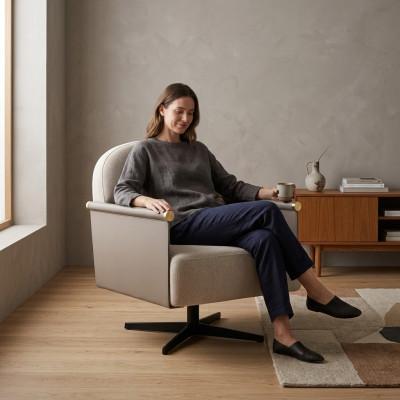 Elegante sillón de lujo de diseño de silla de club de salón giratoria para sala de estar.