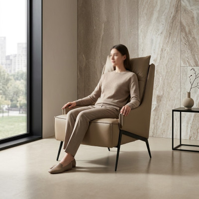Sillón de diseño de lujo de una plaza de cuero artificial para sala de estar.