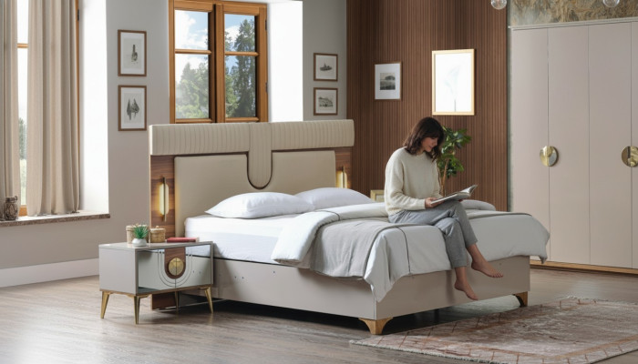 Juego de dormitorio de lujo Cama + 2 mesitas de noche en madera Nuevo y moderno.
