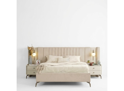 Cama de lujo para dormitorio y 2 mesitas de noche en juego de 3 piezas. Diseño de mobiliario.