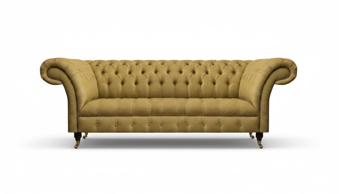 Sofá amarillo Chesterfield para la sala de estar, tres plazas, muebles de lujo y elegantes.