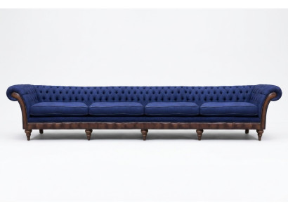 Sofá de salón Chesterfield azul de cuatro plazas, muebles tapizados exclusivos.