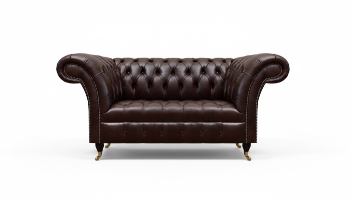 Sofá de cuero Chesterfield marrón. Sofá de cuero sintético de diseñador de dos plazas.