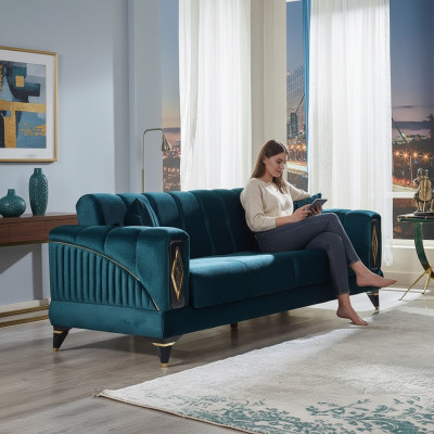 Sillón verde de 3 plazas para la sala de estar