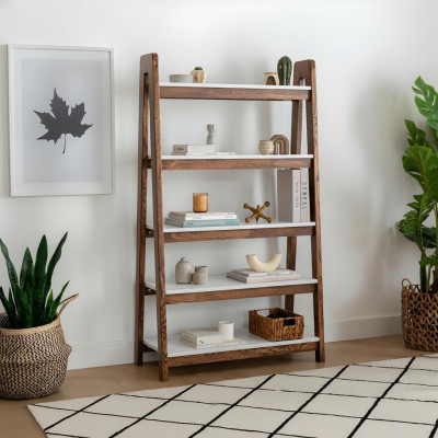 Mueble de diseñador de sala de estar en blanco y marrón, estantería de libros de madera.