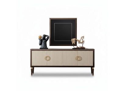 Stilvolles Sideboard mit passendem Spiegel für elegantes Ambien