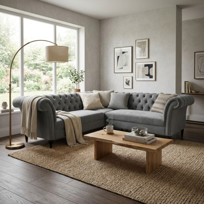 Sofá esquinero Chesterfield gris, sofá de esquina de diseñador en forma de L de terciopelo.