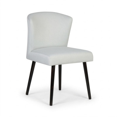 Silla de diseño de lujo con tapizado de butaca nueva para sala de estar o comedor.